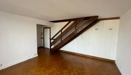 Appartement F4 duplex Résidence Le Terroir Fontenay sous bois 