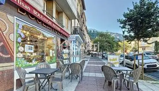 Fonds de Commerce Boulangerie-Pâtisserie-Presse-Salon de thé à Vernet-les-Bains 