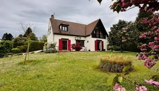 Maison 6 pièces 145 m²