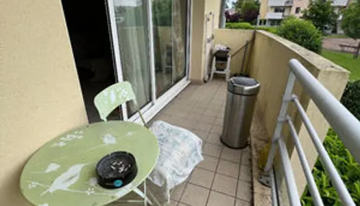 YZEURE - JARDIN DU PETIT PANLOUP - APPT T3 AVEC BALCON ET 3 PARKINGS 