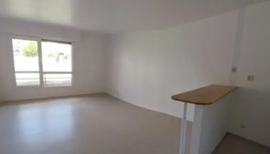 A LOUER STUDIO 30 m2 Margny-les-Compiègne