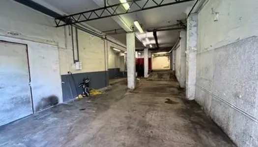 Location / Local commercial - 265 m² 