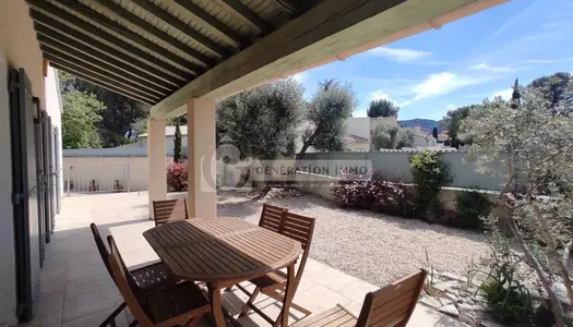Vente Maison 160 m² à Saint-Rémy-de-Provence 749 000 €