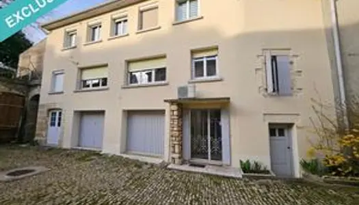 Appartement 91 m² avec garage - haute de ville à GRAY 