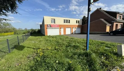 Local commercial 438 m² 