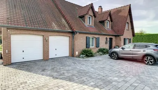 Maison 5 pièces 247 m²