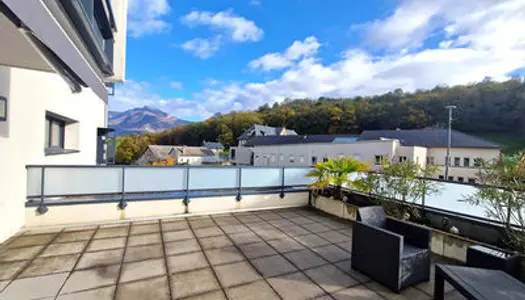 Splendide appartement 4 pièces quartier prisé avec immense terrasse et parking