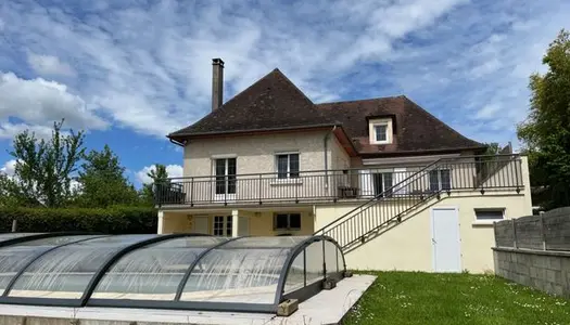 Maison 5 pièces 145 m² 