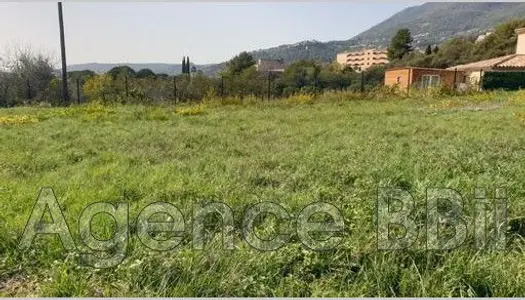 Terrain 625 m² 