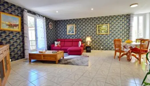 Maison 5 pièces 136 m² 