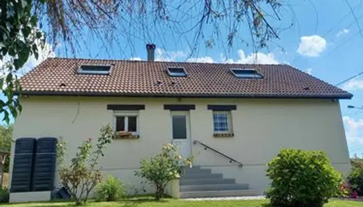 Maison individuelle 112 m² 5 pièces 