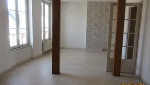 Appartement 3 pièces 77 m² 