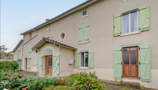 Maison 7 pièces 213 m² 