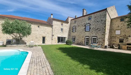 Maison 13 pièces 440 m² 