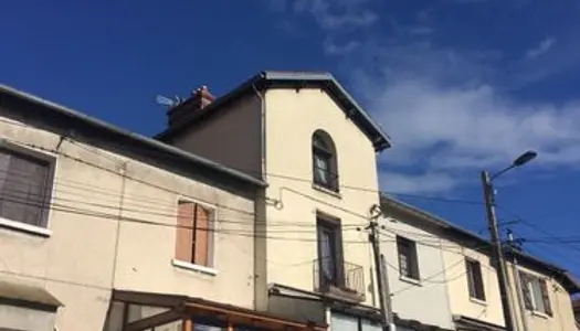 Maison jumelée à Saint-Etienne Parc de MONTAUD avec grand jardin privatif et GARAGE en 