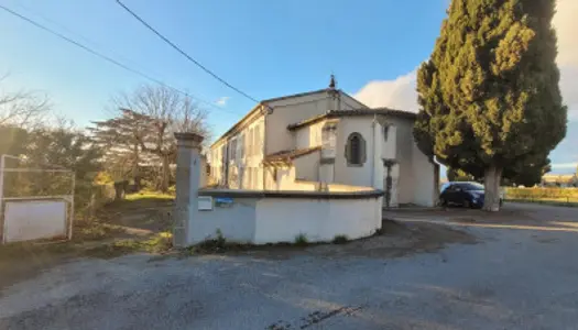 Maison 25 pièces 800 m²