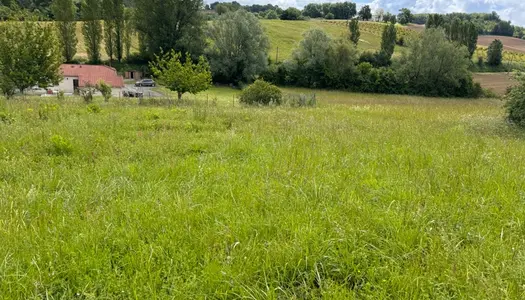 Dpt Lot et Garonne (47), à vendre PUYMIROL terrain 