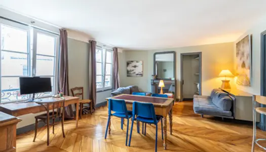 Loue vaste T2 meublé au calme Paris 10 dispo fin août - 58m² 