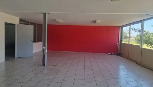 Local commercial 150 m² 