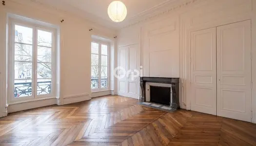 Appartement 2 pièces 93 m² 