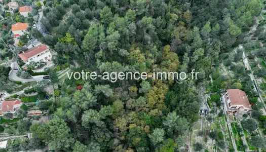 Vente Terrain 1391 m² à Saint-André-de-la-Roche 130 000 €