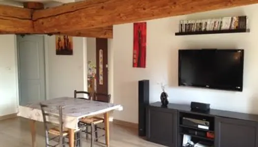 Appartement charentay 74m2 - 660 cc