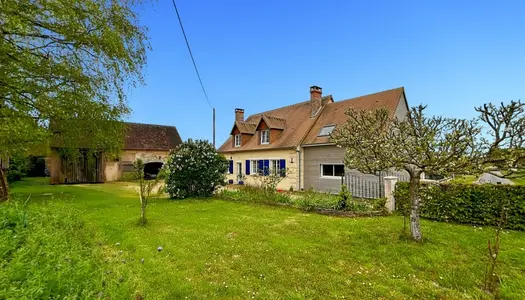 Dpt Sarthe (72), à vendre OIZE maison P6 de 208 m² - Terrain de 1 751,00 m²