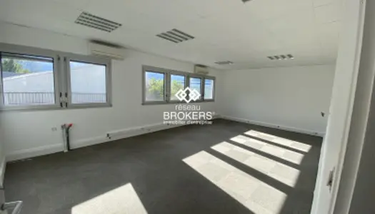 Bureaux 60 m² 