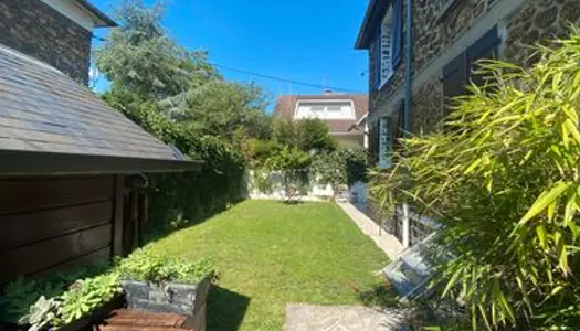 Chambre avec vue sur la Marne