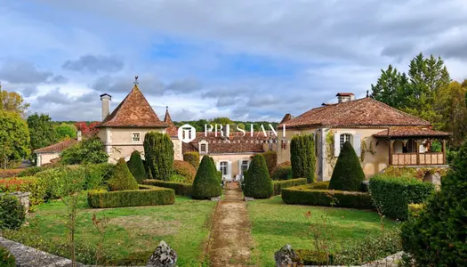 Château 13 pièces 514 m²