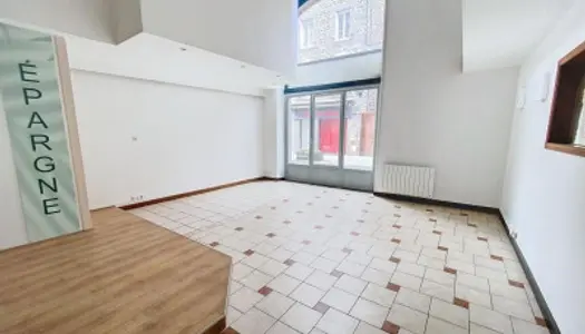 Local commercial 176 m² 