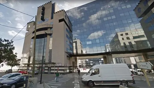 Place de parking sécurisée - Quartier EUROPOLE