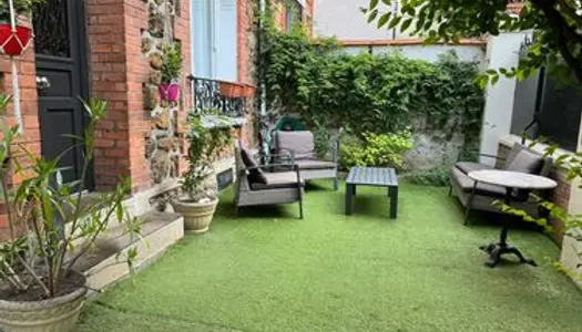 Maison familiale en meulière de 173m2 + petit jardin et parking au Pré Saint Gervais 