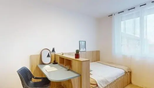 Disponible immédiatement Appartement studio meublé de 25 m² à Jarzé Villages centre-ville à 30