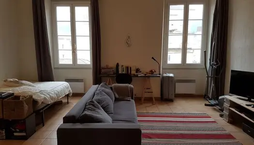 Studio 1 pièce 35 m² 