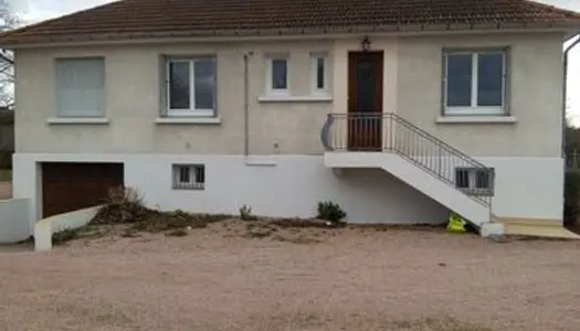 Maison F5 rénovée sur terrain arboré 