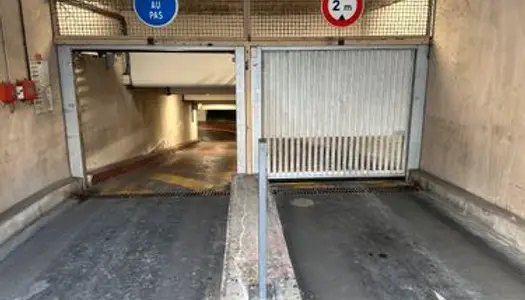 Parking centre ville Le Perreux