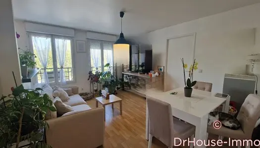 Appartement récent de 2 pièces - avec un Box