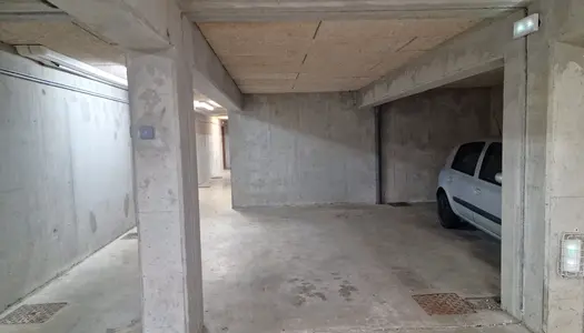 Vente Parking 12 m² à Audun-le-Tiche 9 000 €