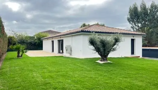 Maison 5 pièces 229 m²