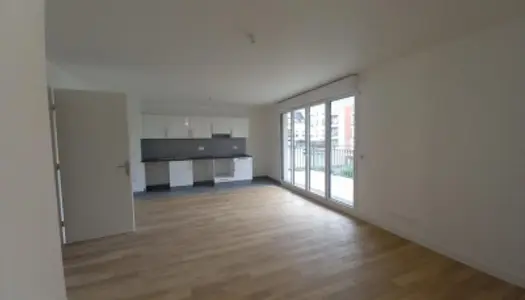 Appartement neuf 5 pièces à louer 