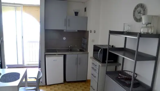 Location Appartement 25 m² à Carnon Plage 500 € CC /mois
