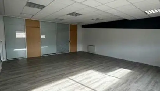 SURFACES DE BUREAUX A LA VENTE PROXIMITE A13 - 487 m² divisibles à partir de 50 m² 