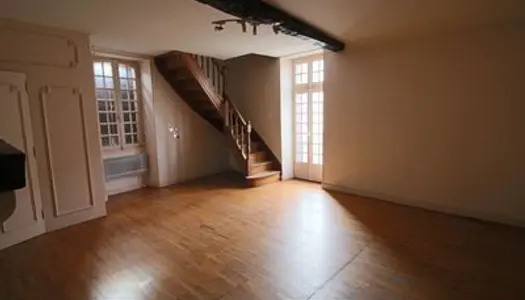 Maison - Villa Vente Puy-l'Évêque 5p 260m² 116600€