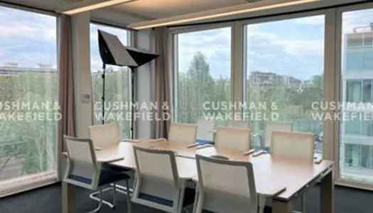 Bureaux 229 m² 