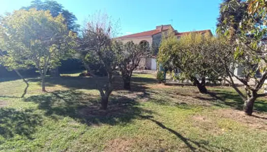 BOMPAS - MAISON DE MAITRE SUR PARCELLE DE 1332 M² AVEC PISCINE