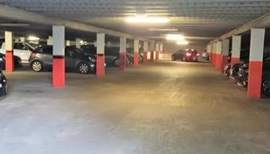 Parking - SOUS SOL - YERRES - À Vendre