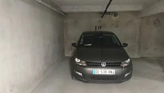 Parking sous sol sécurisé PMR