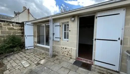 Maison - Villa Location Saumur 2p 30m² 420€