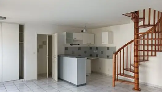 VENDS Appartement duplex indépendant 